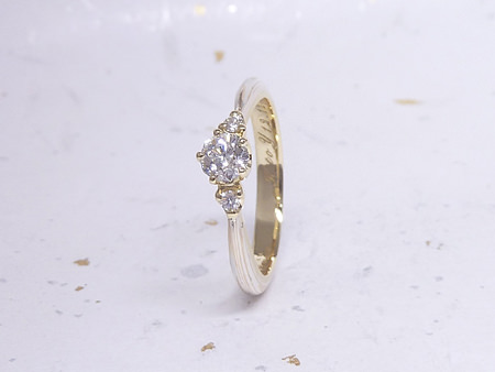 13081101_Mさくらダイヤモンドの婚約指輪002 (1).JPG